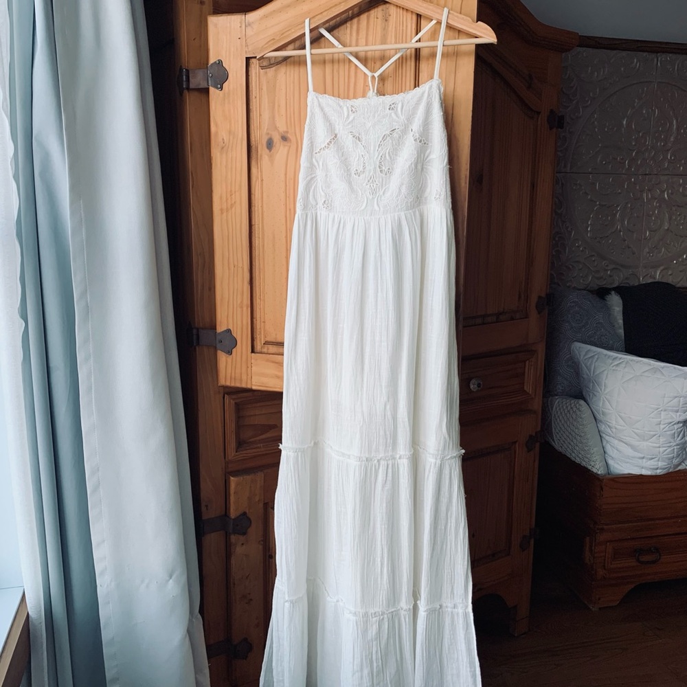 O'Neill White Lace Maxi Dress